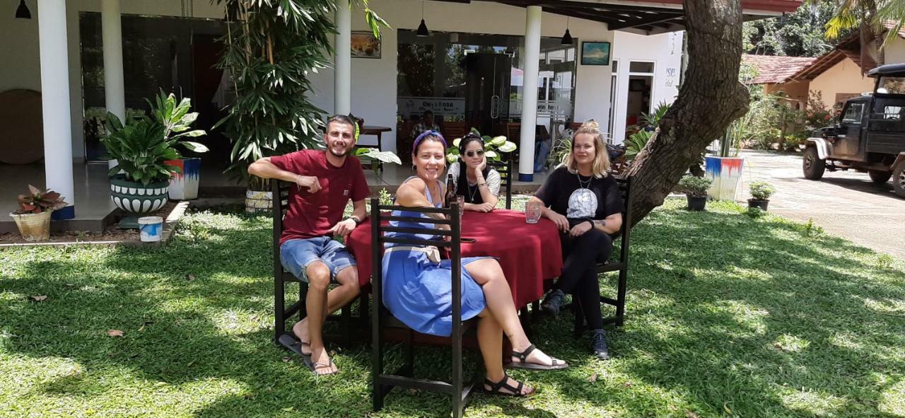 Owin Rose Yala Safari Hotel 티사마하라마 외부 사진